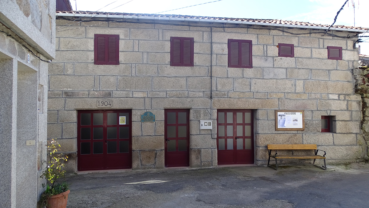 Adecuación de locales a velatorio en Espiño, Bousés y Vidiferre